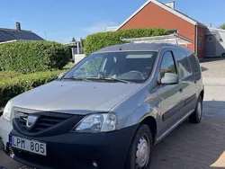 Blå Begagnad 2011 Dacia Logan Sedan | 49 000 kr