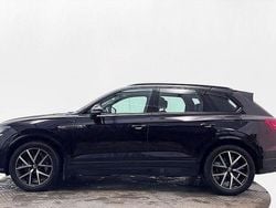 Svart Begagnad 2022 VW Touareg R SUV | 529 800 kr (Superpris)