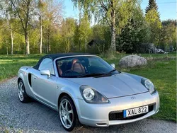 Silver Begagnad 2000 Toyota MR2 Cab | 54 000 kr