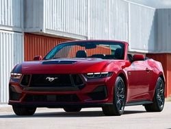 Ny 2024 Ford Mustang GT Convertible Cab | 709 900 kr (Dyr)