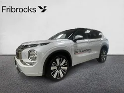 Vit Ny 2025 Mitsubishi Outlander P-HEV Edition SUV | 620 800 kr