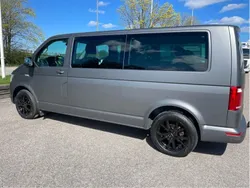 Vit Begagnad 2016 VW Multivan Comfortline Minibuss | 399 000 kr (Marknadspris)