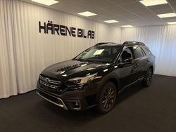 Svart (crystal black silica) Ny 2025 Subaru Outback SUV | 481 800 kr
