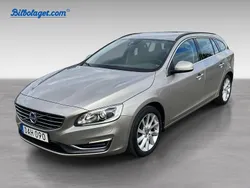 Ljusbrun (brun) Begagnad 2015 Volvo V60 Business Edition Kombi | 189 900 kr (Marknadspris)