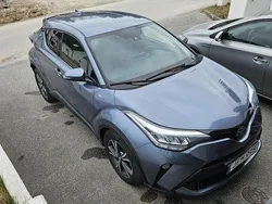 Grå Begagnad 2020 Toyota C-HR Edition SUV | 235 000 kr (Marknadspris)