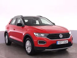 Röd Begagnad 2018 VW T-Roc Style SUV | 209 000 kr (Superpris)