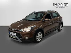 Brun Begagnad 2016 Hyundai i20 Active Halvkombi | 94 900 kr (Marknadspris)