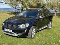 Svart Begagnad 2014 Volvo XC60 Summum SUV | 145 000 kr (Marknadspris)