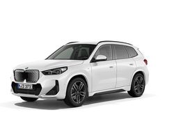 Vit Begagnad 2024 BMW iX1 M Sport SUV | 549 900 kr (Dyr)