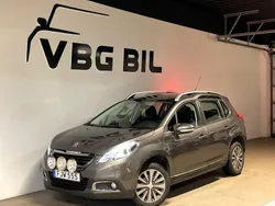 Mörkgrå (grå) Begagnad 2015 Peugeot 2008 Active SUV | 99 900 kr (Marknadspris)