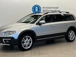 Silver Begagnad 2015 Volvo XC70 Standard SUV | 204 900 kr (Marknadspris)