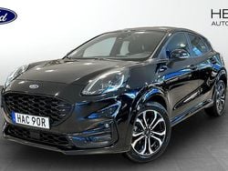 Svart (black) Begagnad 2022 Ford Puma ST-Line Halvkombi | 199 900 kr (Bra pris)