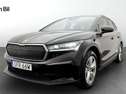 Svart Begagnad 2023 Skoda Enyaq iV SUV | 434 900 kr (Marknadspris)