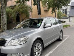 Silver Begagnad 2011 Skoda Octavia Kombi | 40 000 kr