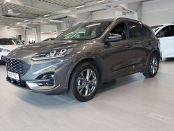 Grå Begagnad 2022 Ford Kuga Business Edition SUV | 346 800 kr