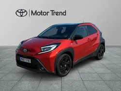Röd Begagnad 2022 Toyota Aygo Pulse Halvkombi | 189 900 kr (Lite dyr)