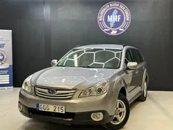 Silver Begagnad 2011 Subaru Outback SUV | 104 800 kr (Marknadspris)