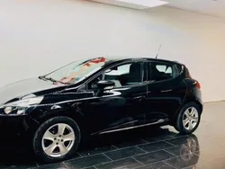 Svart Begagnad 2014 Renault Clio IV Halvkombi | 65 000 kr (Marknadspris)