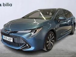 Blå Begagnad 2022 Toyota Corolla Sport Kombi | 284 900 kr (Marknadspris)