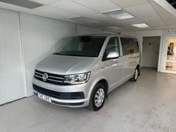 Silver Begagnad 2015 VW Caravelle Comfortline Minibuss | 209 900 kr (Marknadspris)