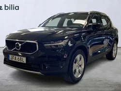 Svart Begagnad 2022 Volvo XC40 Momentum SUV | 279 000 kr (Bra pris)