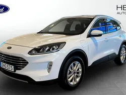 Begagnad 2022 Ford Kuga Titanium SUV | 269 900 kr (Marknadspris)