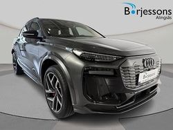 Daytonagrå pärleffekt Begagnad 2024 Audi SQ6 e-tron Sport SUV | 949 900 kr