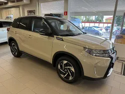 Brun Ny 2025 Suzuki Vitara SUV | 348 800 kr (Dyr)