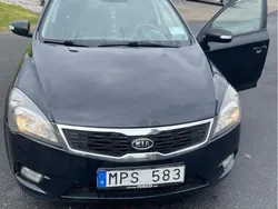 Svart Begagnad 2011 Kia Ceed Sportswagon Kombi | 52 000 kr (Marknadspris)