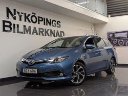 Blå Begagnad 2016 Toyota Auris Hybrid Active Kombi | 149 900 kr (Marknadspris)