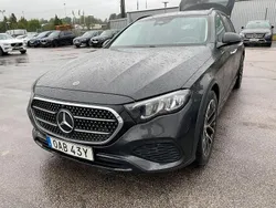 Grå (grafitgrå metallic) Begagnad 2024 Mercedes E300 Kombi | 675 000 kr (Marknadspris)