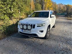 Vit Begagnad 2015 Jeep Grand Cherokee SUV | 119 000 kr (Marknadspris)