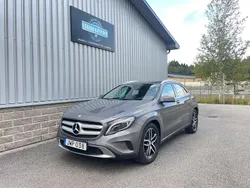 Mörkgrå (grå) Begagnad 2016 Mercedes GLA220 SUV | 229 900 kr (Bra pris)