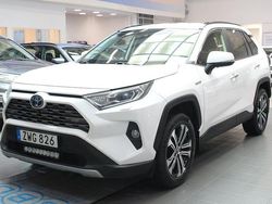 Vit Begagnad 2020 Toyota RAV4 Hybrid Executive SUV | 264 900 kr (Marknadspris)