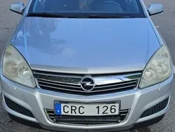 Grå Begagnad 2008 Opel Astra Halvkombi | 24 500 kr (Marknadspris)