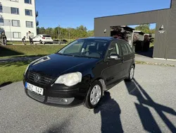 Svart Begagnad 2008 VW Polo Comfortline Halvkombi | 14 900 kr (Marknadspris)