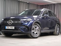 Mörkblå Begagnad 2023 Mercedes GLC220 AMG Line Premium SUV | 629 000 kr