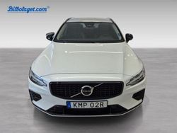 Vit Begagnad 2025 Volvo V60 Plus Kombi | 519 500 kr (Dyr)