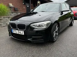 Svart Begagnad 2013 BMW M135 Halvkombi | 169 000 kr (Bra pris)