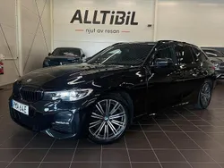 Svart Begagnad 2021 BMW 320 M Sport Kombi | 299 900 kr (Marknadspris)