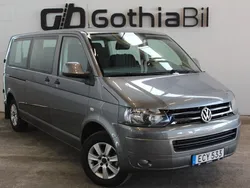 Grå Begagnad 2014 VW Caravelle Trendline Minibuss | 124 900 kr (Dyr)