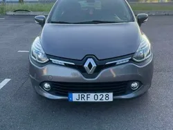 Grå Begagnad 2015 Renault Clio IV Halvkombi | 59 000 kr (Marknadspris)