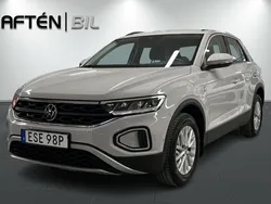 Grå Begagnad 2023 VW T-Roc SUV | 254 800 kr (Marknadspris)
