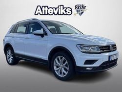 Vit Begagnad 2019 VW Tiguan Comfortline SUV | 239 900 kr (Marknadspris)