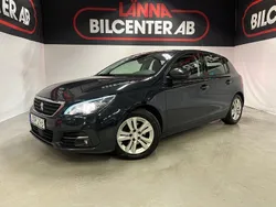 Mörkgrå Begagnad 2018 Peugeot 308 Active Halvkombi | 99 900 kr (Marknadspris)