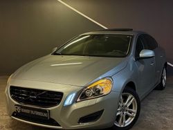 Silver Begagnad 2011 Volvo S60 Summum Sedan | 84 900 kr (Marknadspris)