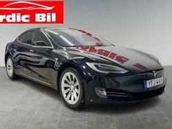 Svart Begagnad 2017 Tesla Model S Sedan | 389 900 kr (Dyr)