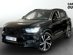 Svart Begagnad 2018 Volvo XC40 R-Design SUV | 249 900 kr (Marknadspris)