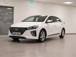 Vit Begagnad 2017 Hyundai Ioniq Sedan | 139 800 kr (Marknadspris)