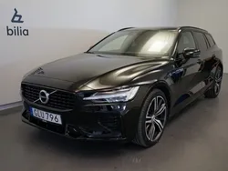 Svart Begagnad 2021 Volvo V60 R-Design Kombi | 439 500 kr (Lite dyr)